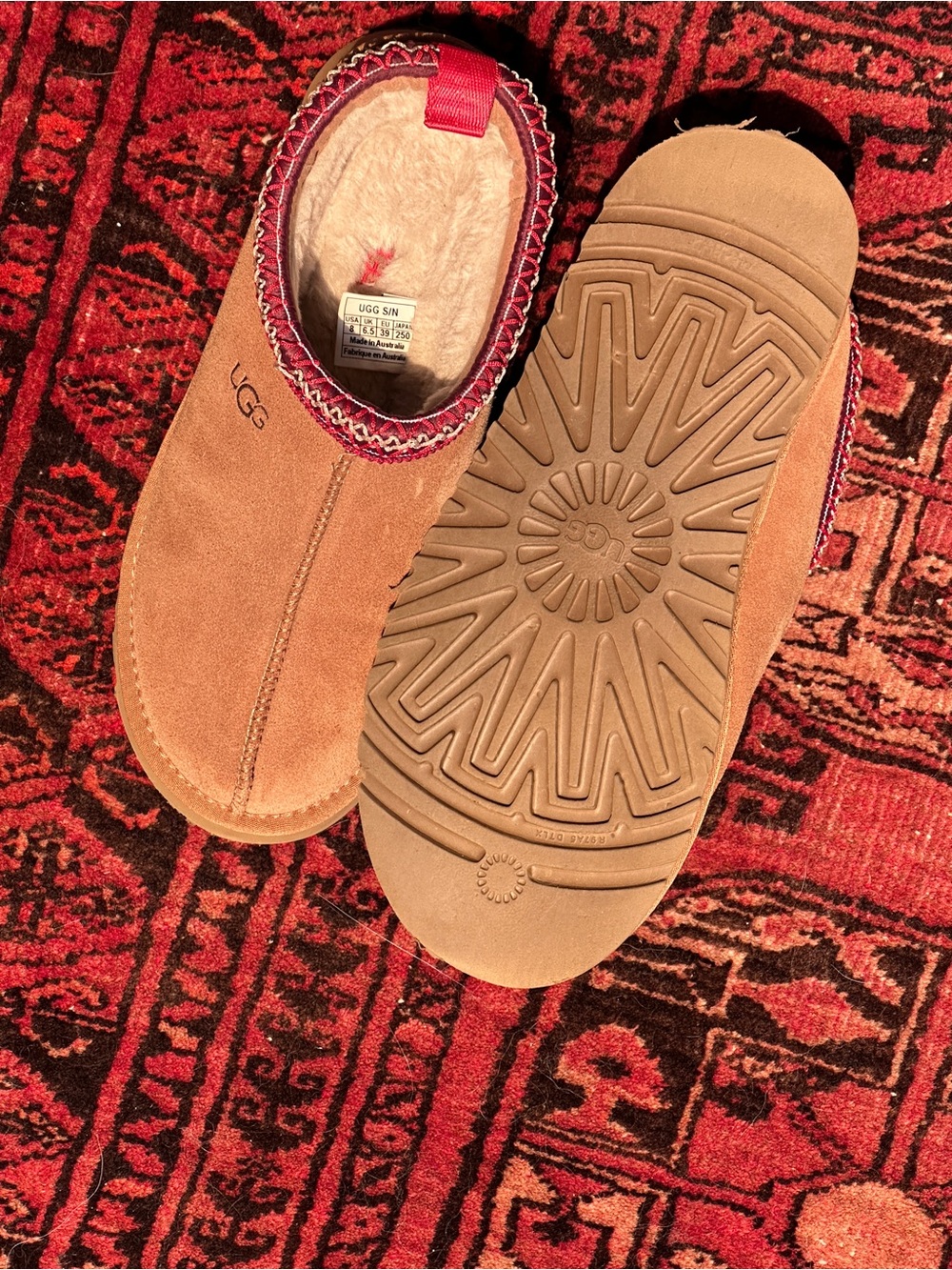 UGG  platform Tasman Suede Slipper - Chestnut with Red Trim - Picture 2 of 2